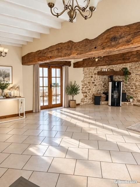 Maison à vendre, 162m², Saint-Aubin-des-Châteaux