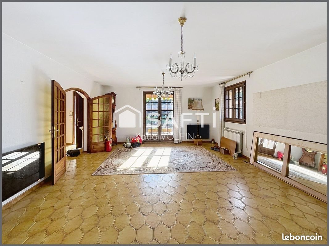 Maison à vendre, 196m², Carnoux-en-Provence