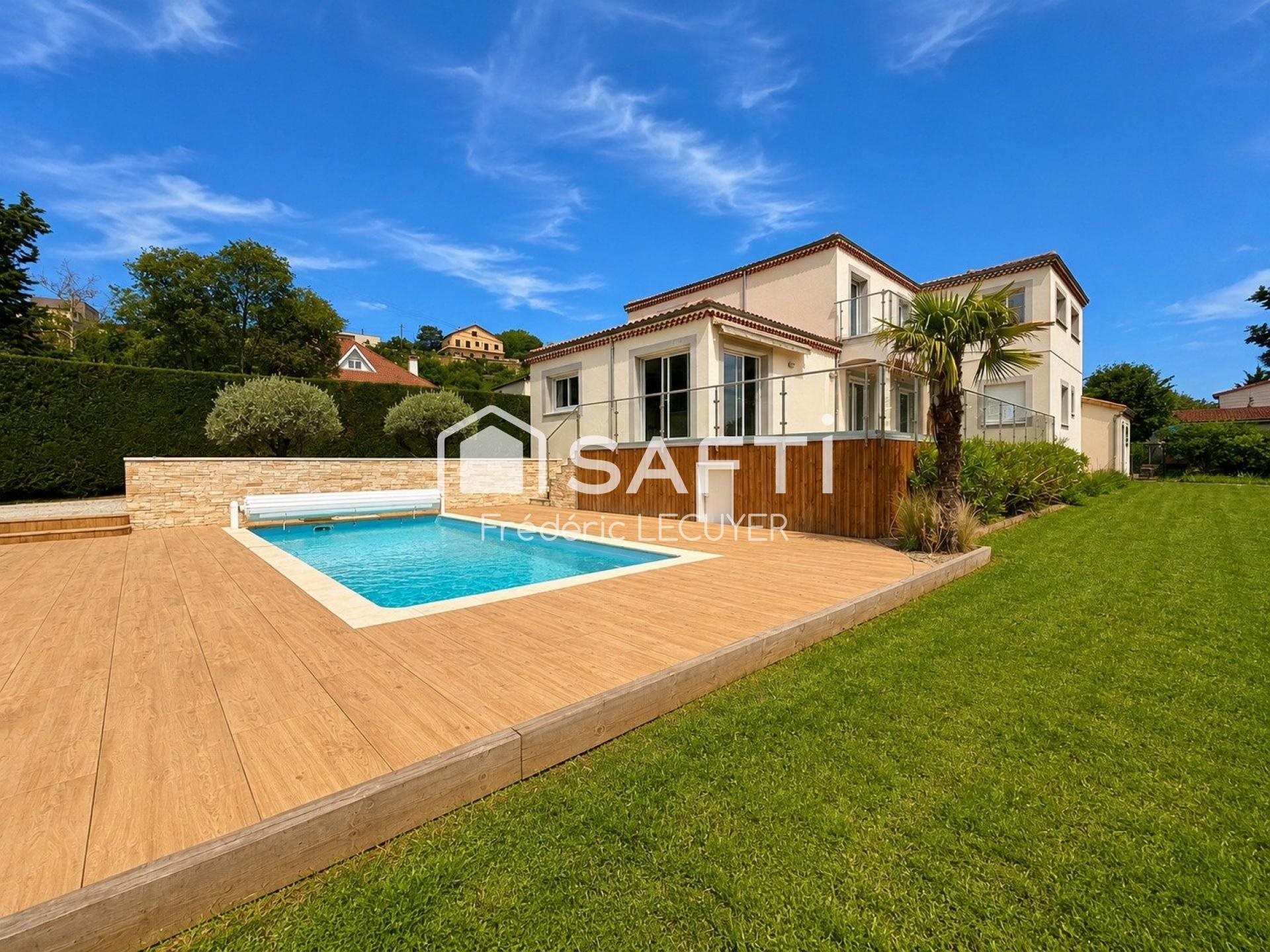 Maison à vendre, 240m², Châteaugay
