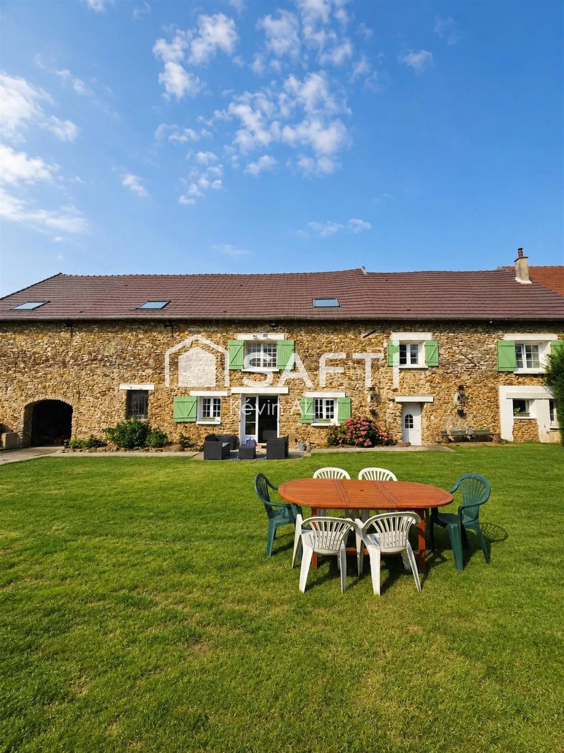 Maison à vendre, 194m², Rebais