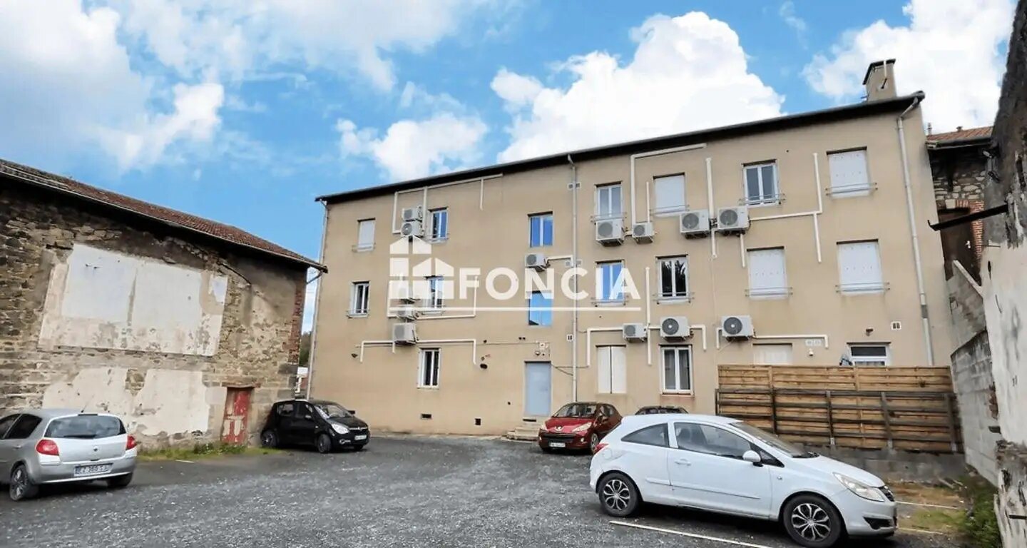 Appartement à vendre, 677m², Le Chambon-Feugerolles