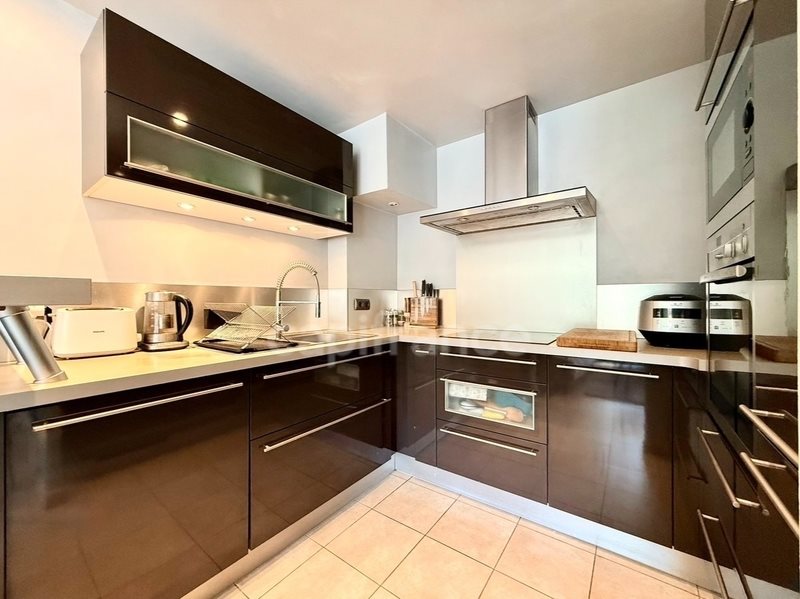 Appartement à vendre, 83m², Fréjus