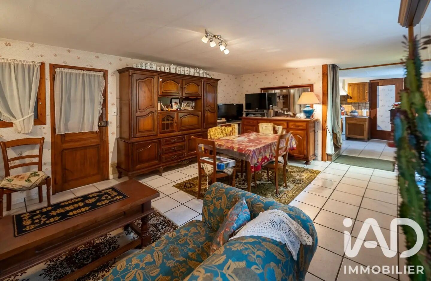 Maison à vendre, 133m², Saint-Chély-d'Aubrac