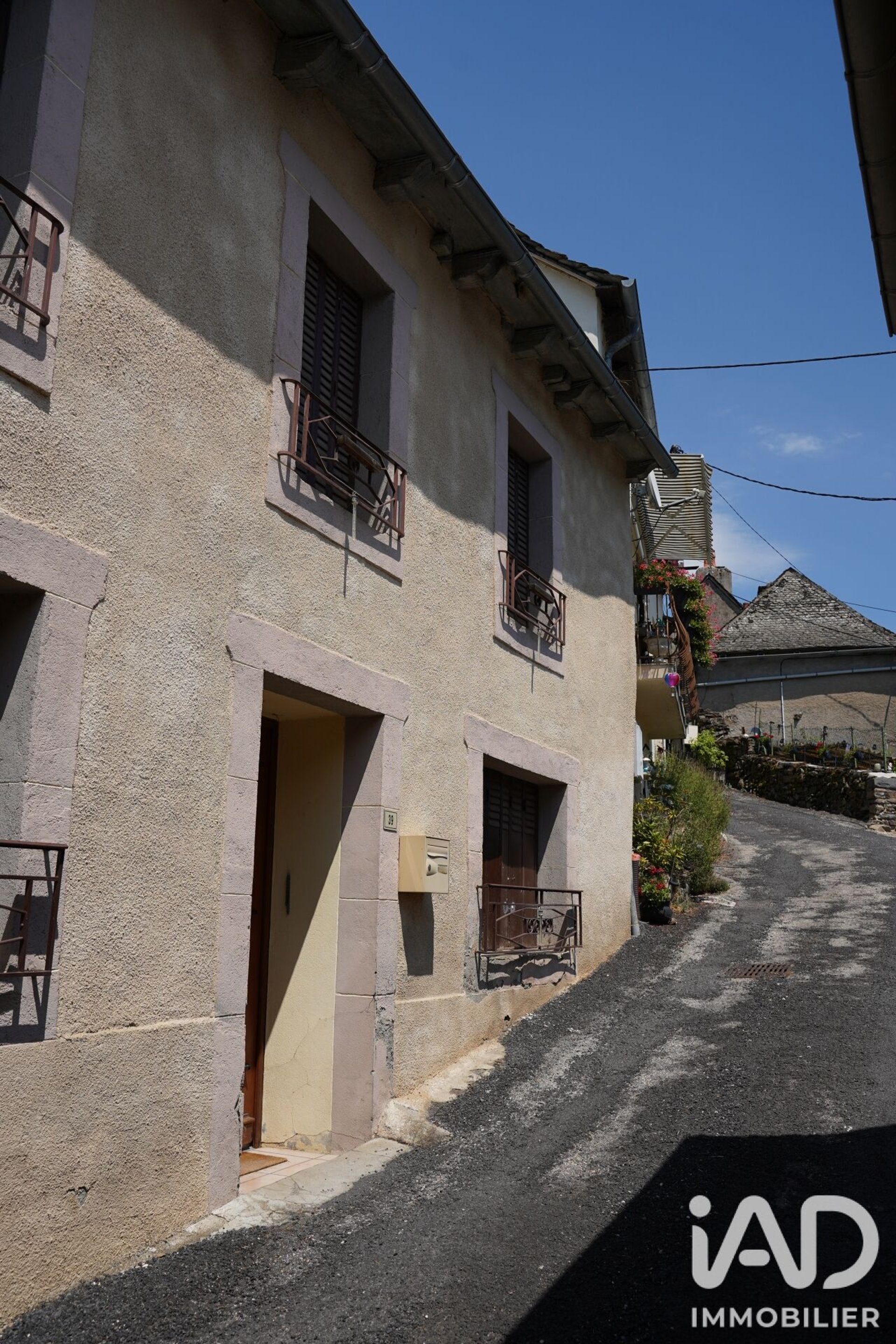 Maison à vendre, 133m², Saint-Chély-d'Aubrac