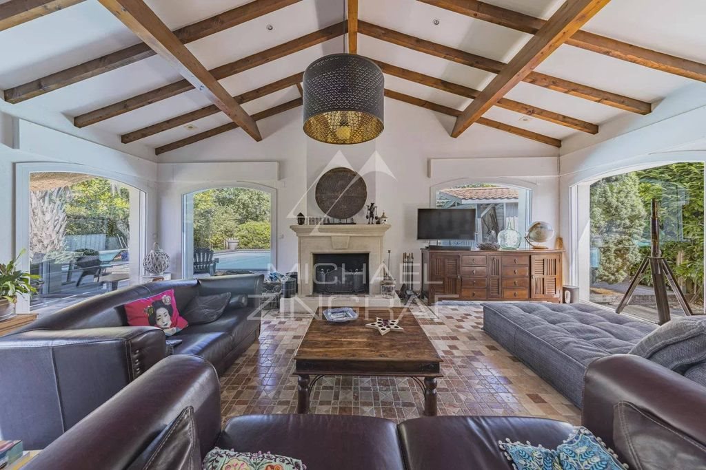 Maison à vendre, 240m², Gujan-Mestras