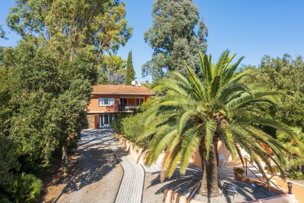 Maison à vendre, 118m², La Croix-Valmer