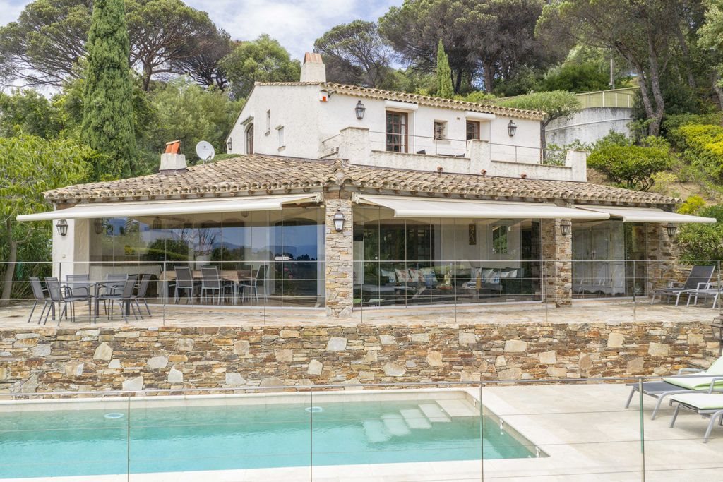 Maison à vendre, 155m², La Croix-Valmer