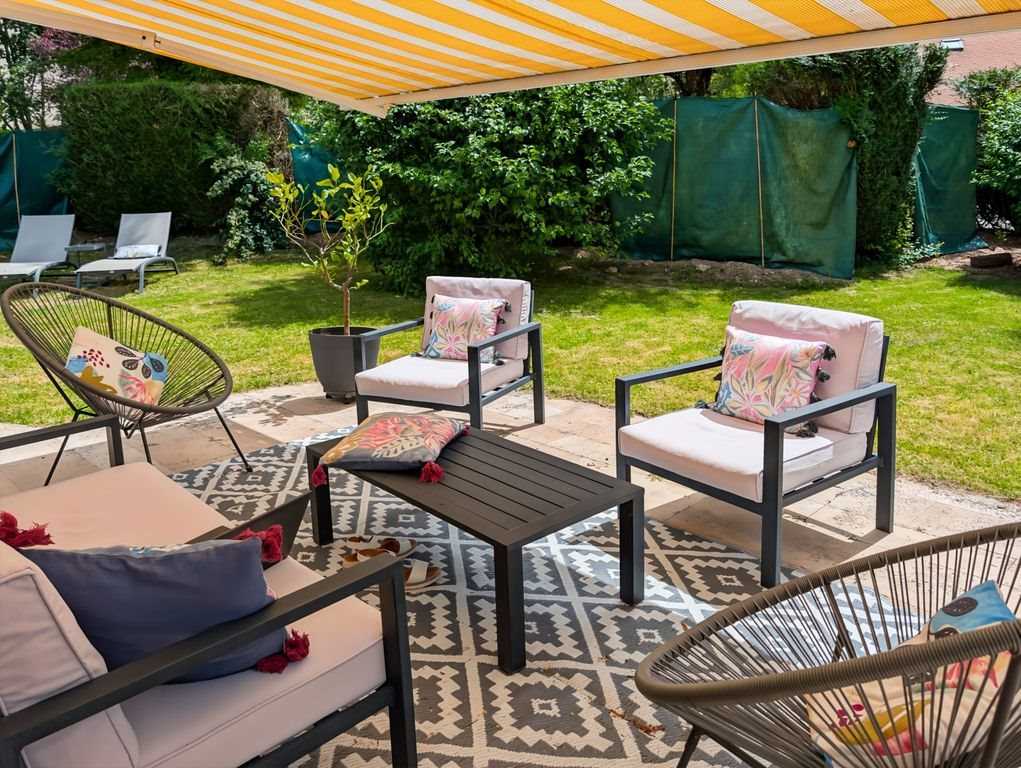 Maison à vendre, 202m², Feucherolles