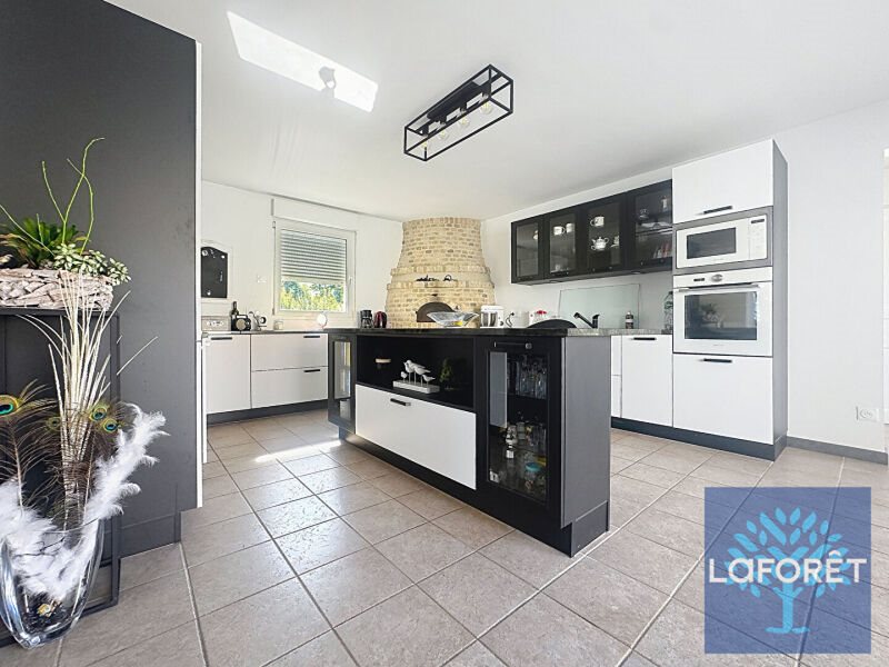 Maison à vendre, 220m², Saint-Folquin