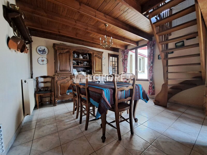 Maison à vendre, 121m², Saint-Omer-Capelle