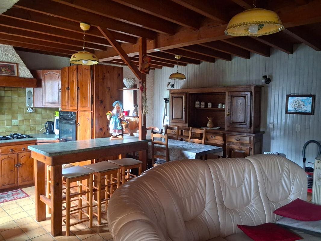Maison à vendre, 77m², Quérigut