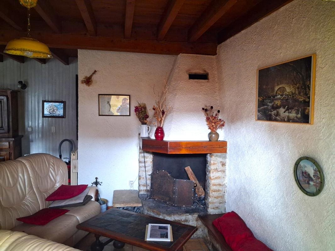 Maison à vendre, 77m², Quérigut