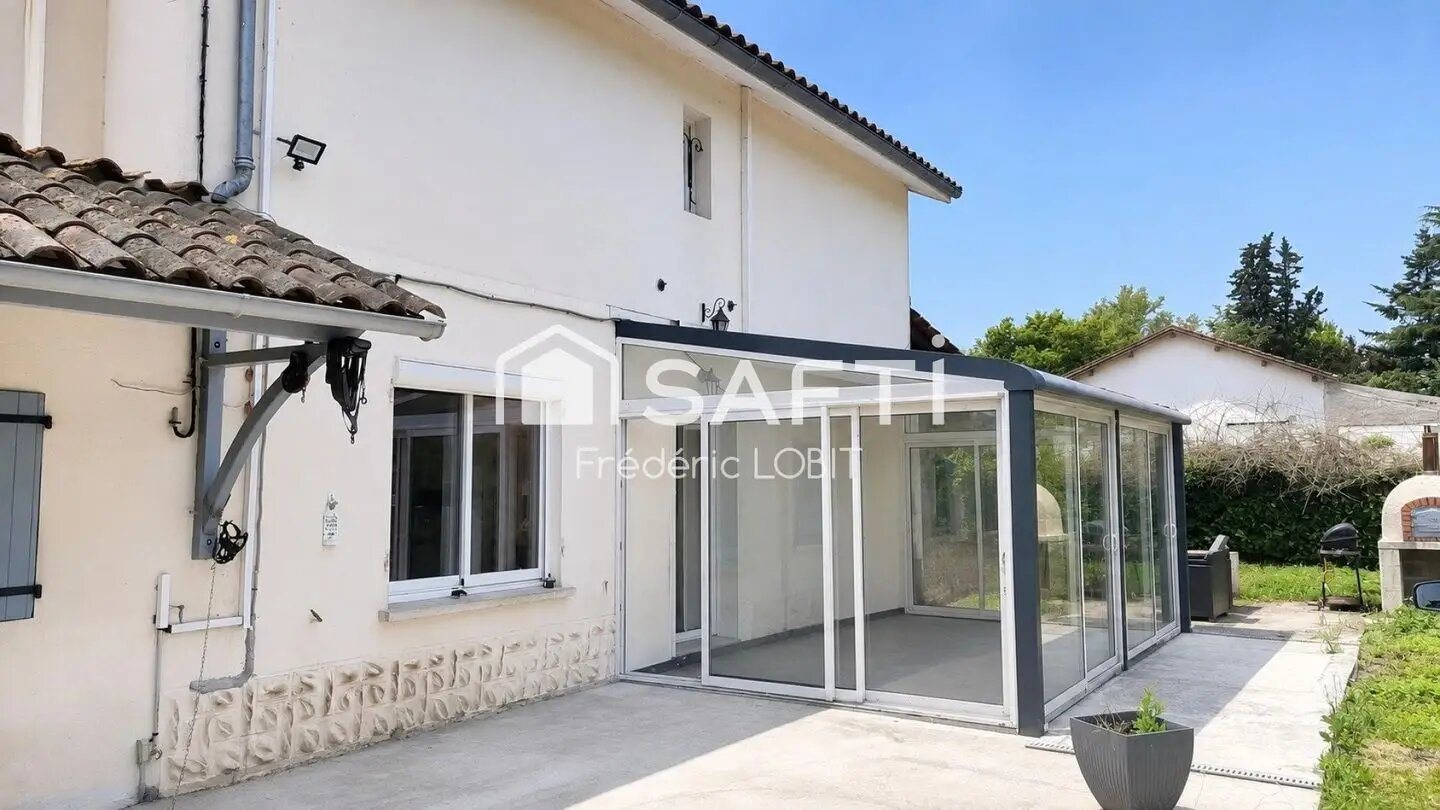 Maison à vendre, 136m², Les Peintures