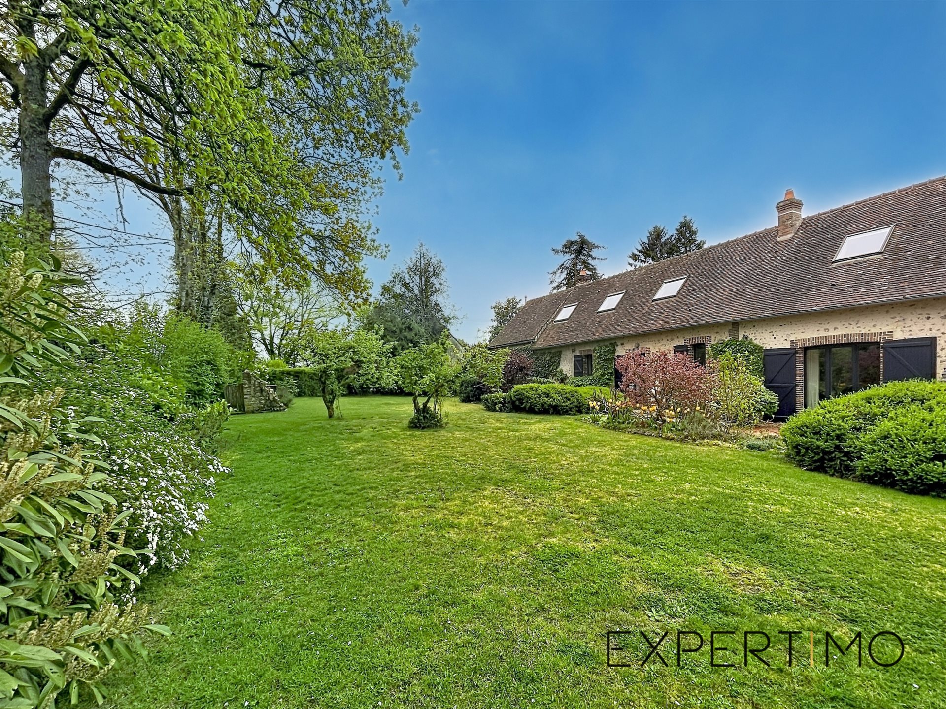 Maison à vendre, 198m², Manou