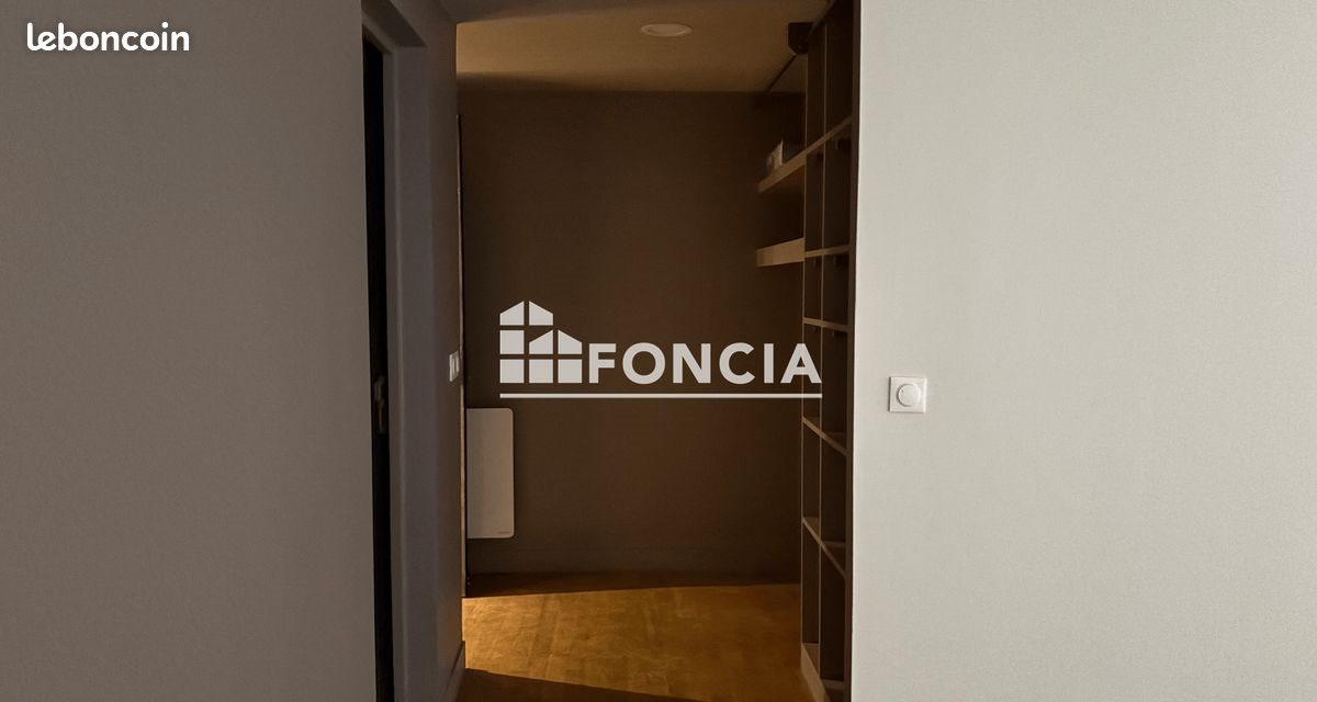 Appartement à louer, 28m², Paris 20ème