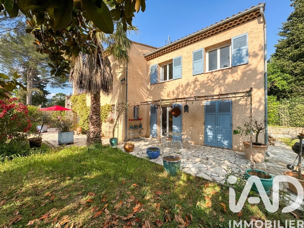 Maison à vendre, 205m², Peymeinade