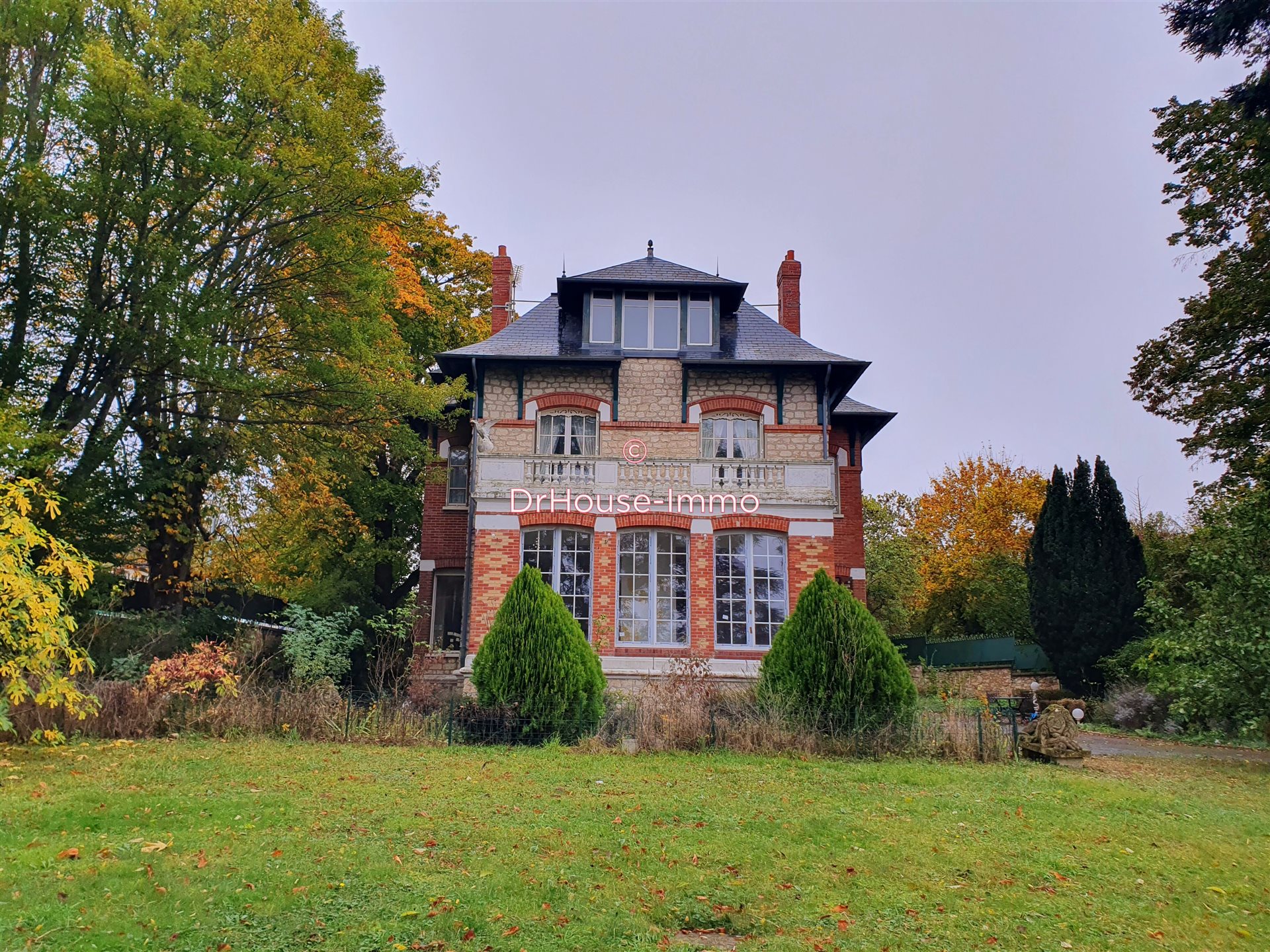 Maison à vendre, 282m², Sergines