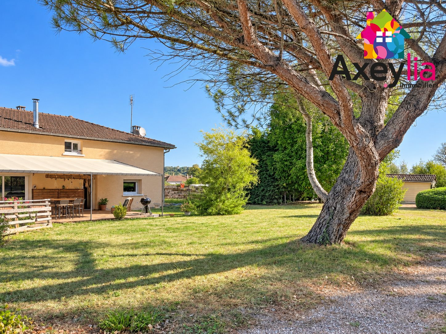 Maison à vendre, 197m², Pouilly-sous-Charlieu