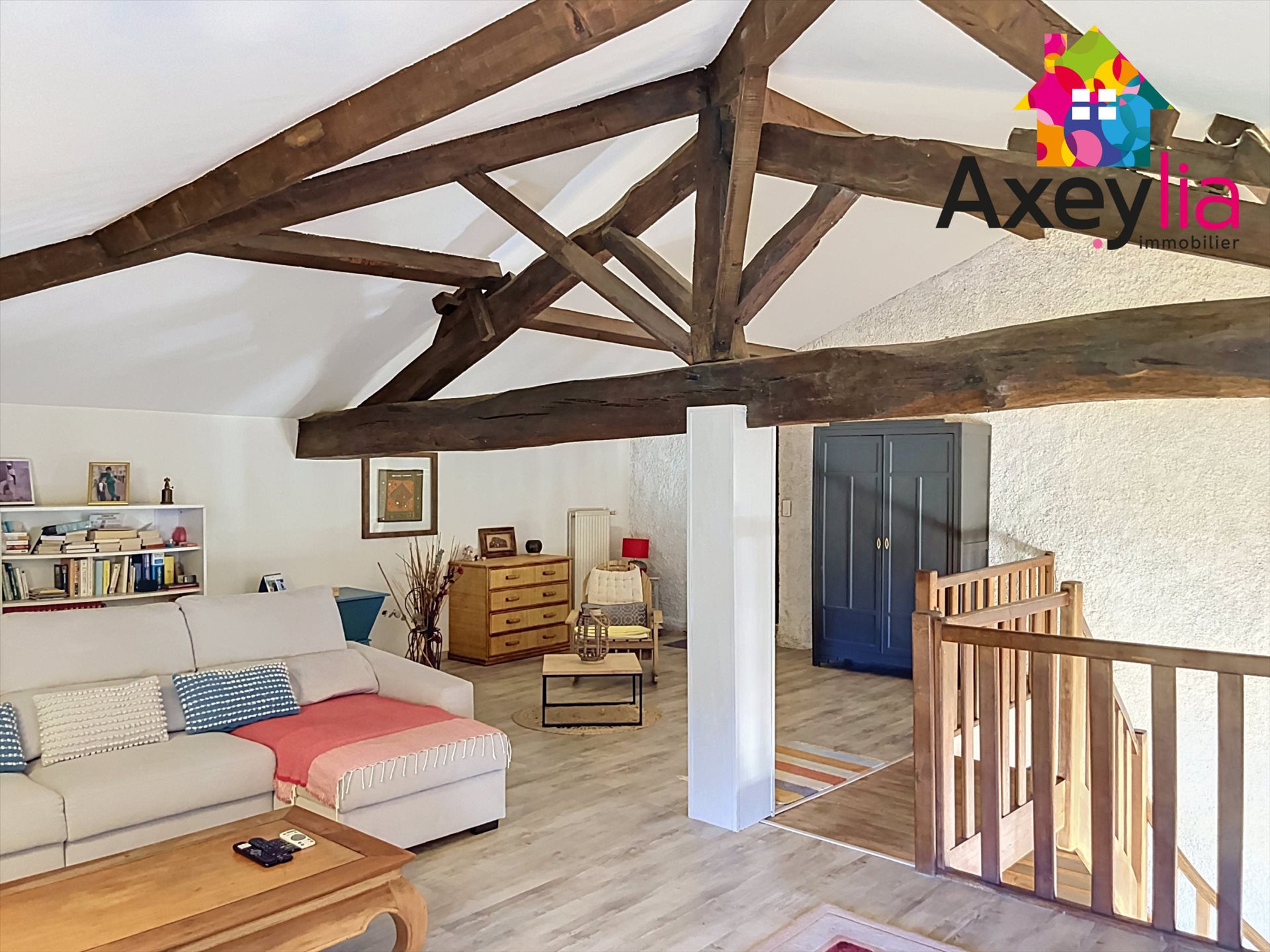 Maison à vendre, 197m², Pouilly-sous-Charlieu
