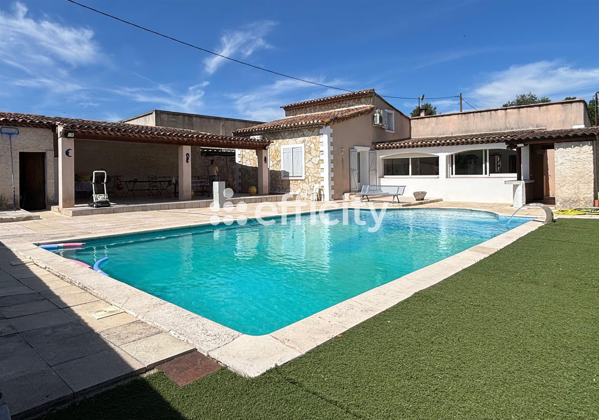 Maison à vendre, 190m², Gardanne