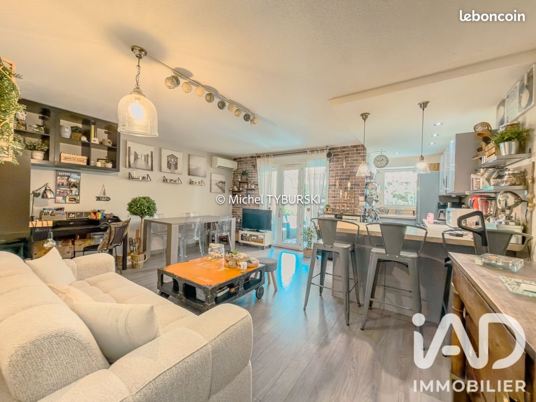 Appartement à vendre, 66m², Fréjus