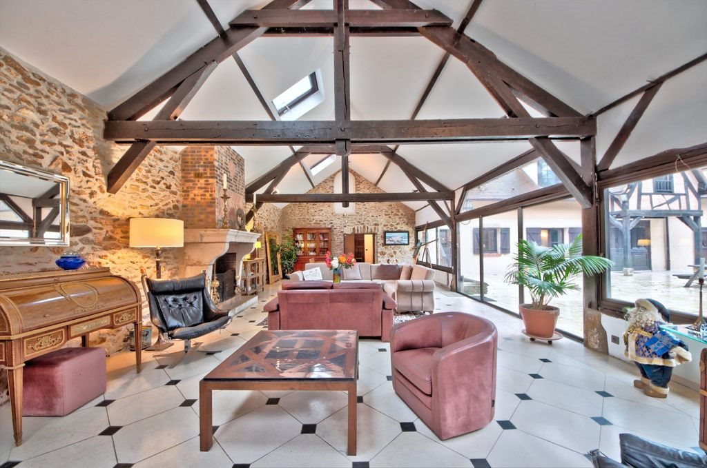 Maison à vendre, 373m², Poigny-la-Forêt