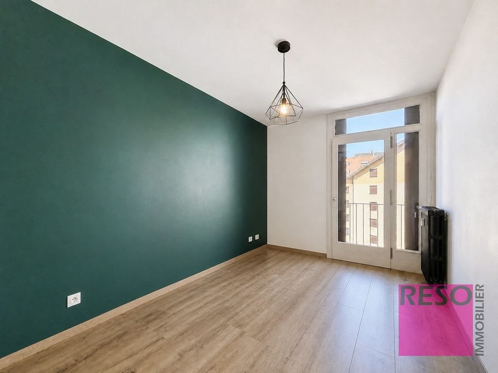 Appartement à louer, 93m², Annemasse