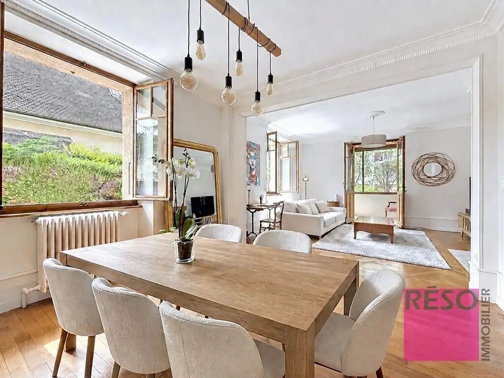 Maison à vendre, 186m², Annemasse