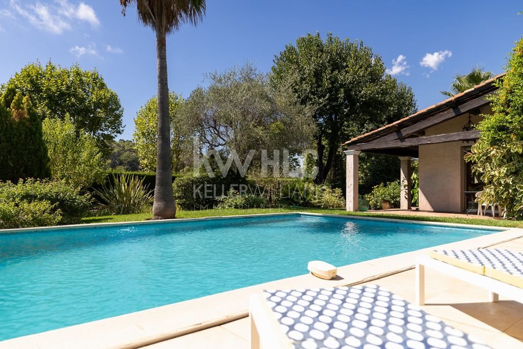 Maison à vendre, 219m², La Colle-sur-Loup