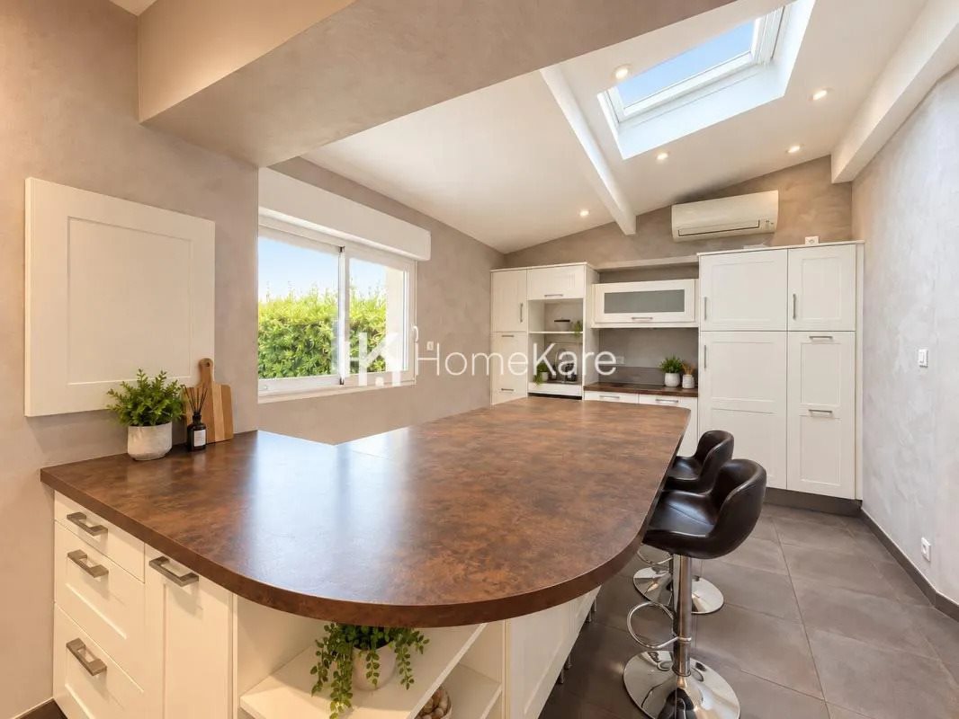 Maison à vendre, 150m², Ambarès-et-Lagrave