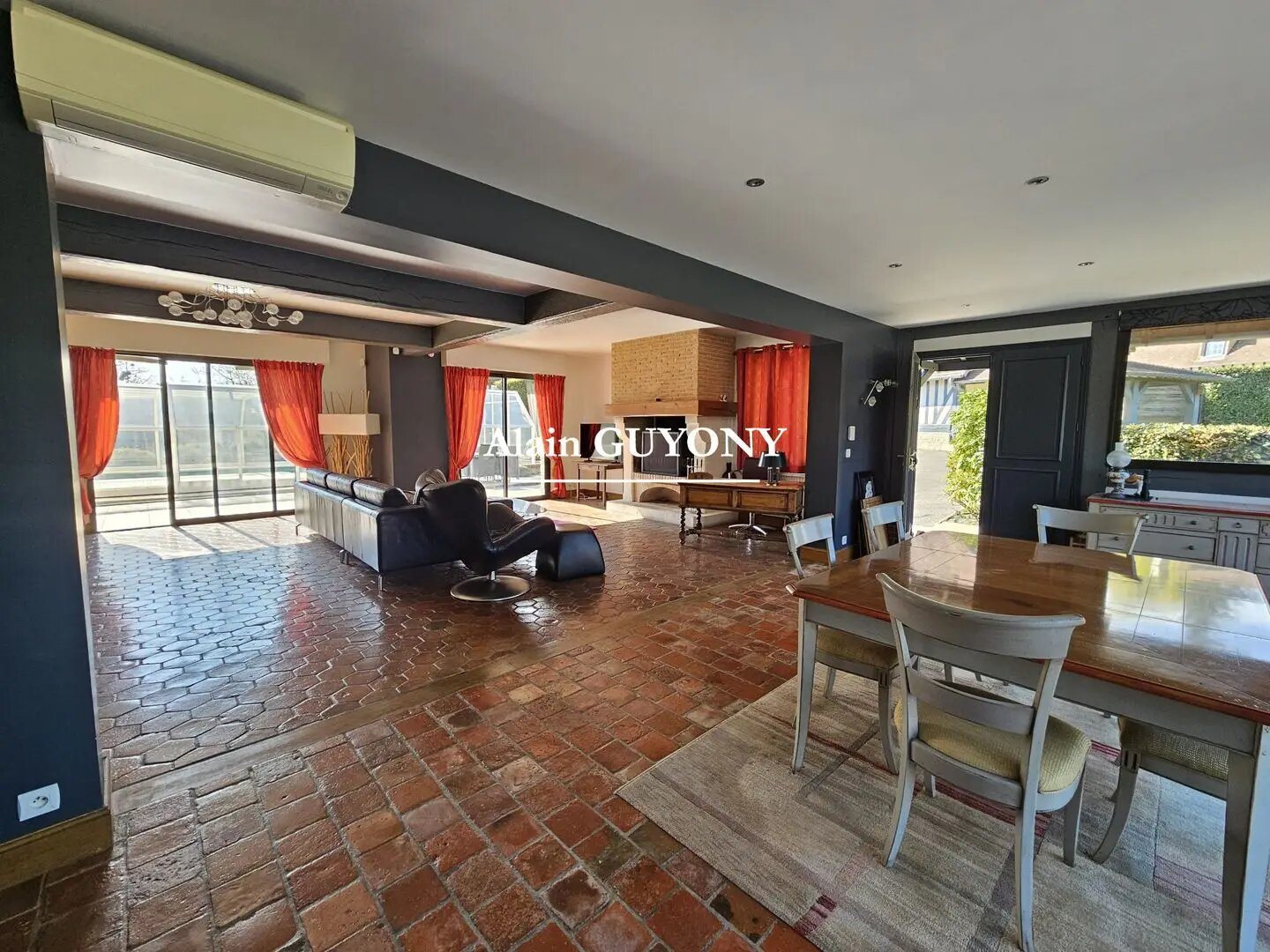 Maison à vendre, 216m², Pont-l'Evêque