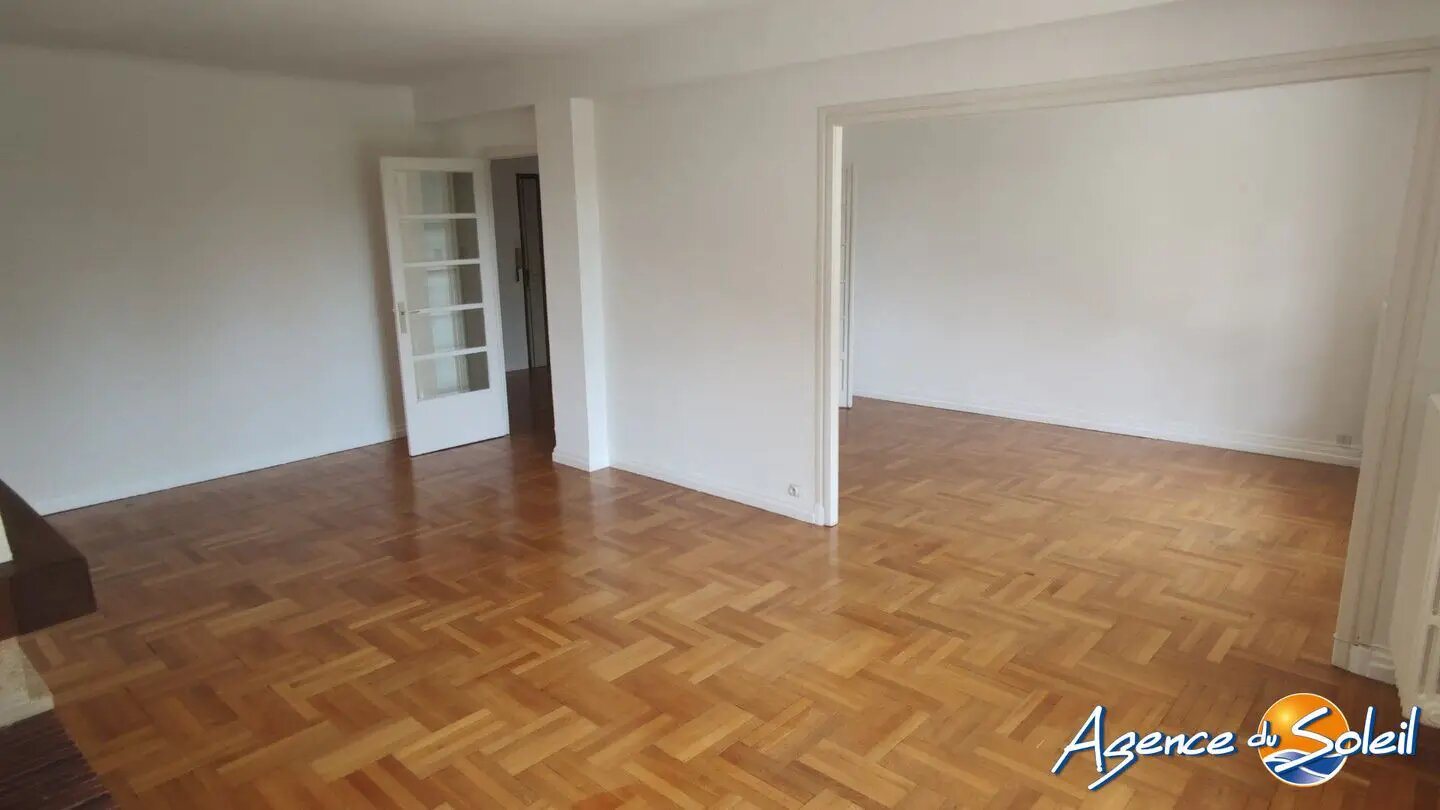 Appartement à louer, 110m², Narbonne
