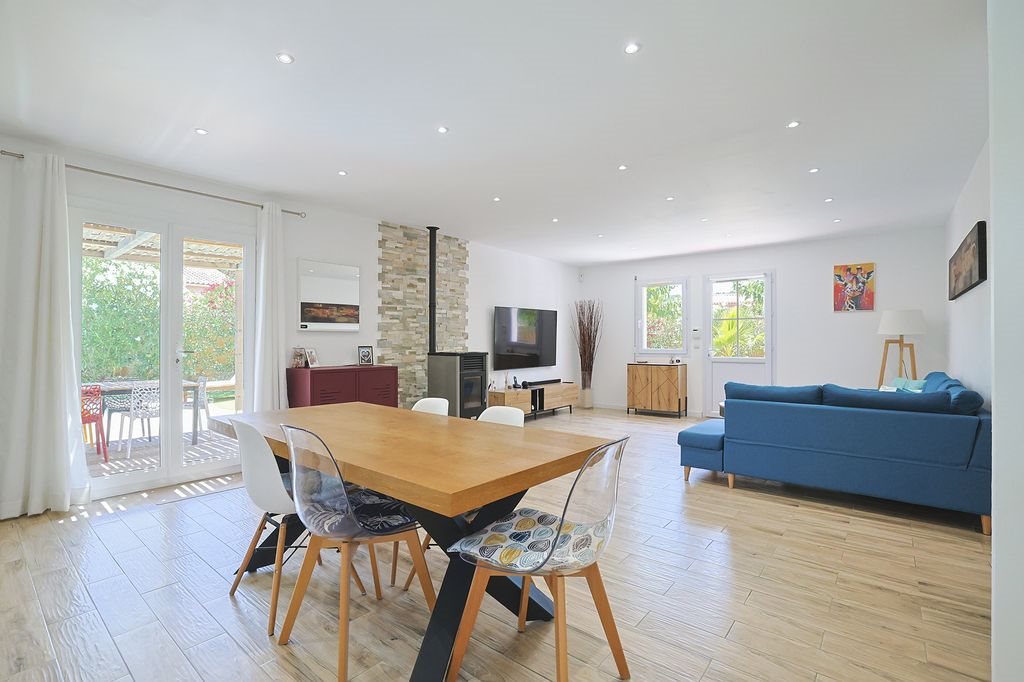 Maison à vendre, 92m², Pierrefeu-du-Var