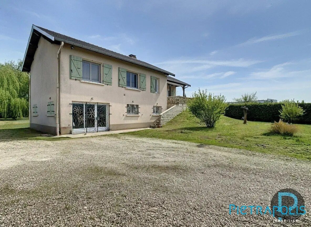 Maison à vendre, 136m², Saint-Jean-sur-Veyle