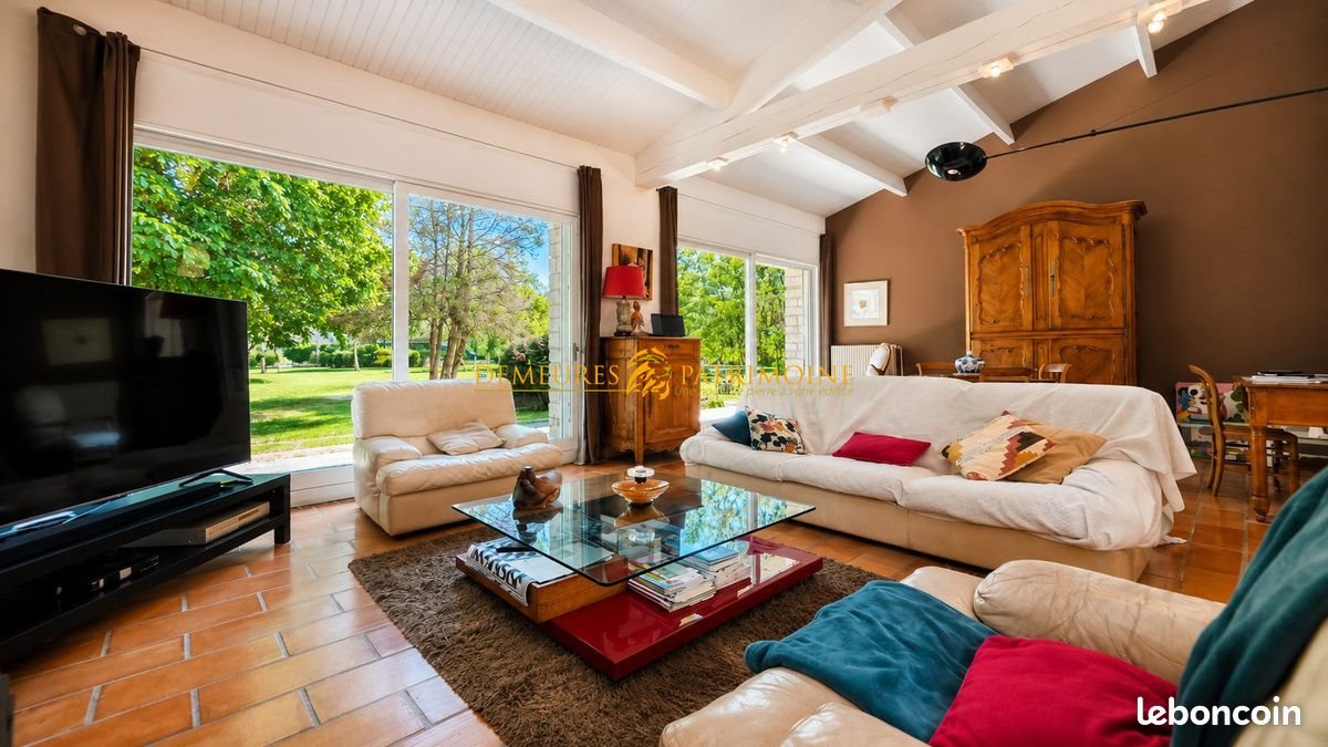 Maison à vendre, 264m², Puymoyen
