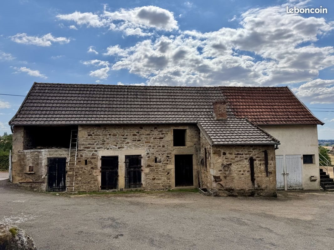 Maison à vendre, 180m², La Clayette