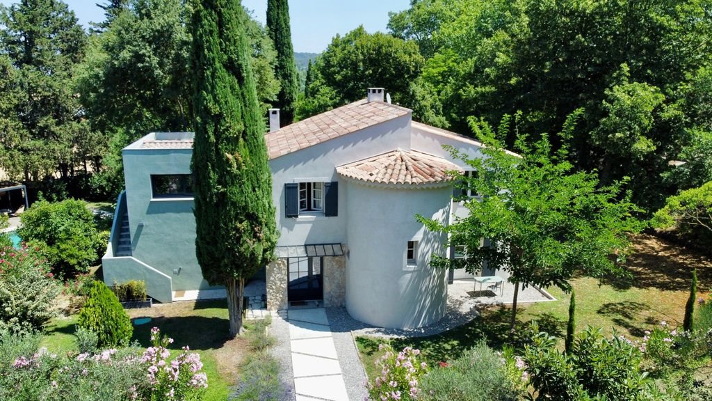 Maison à louer, 300m², Aix-en-Provence