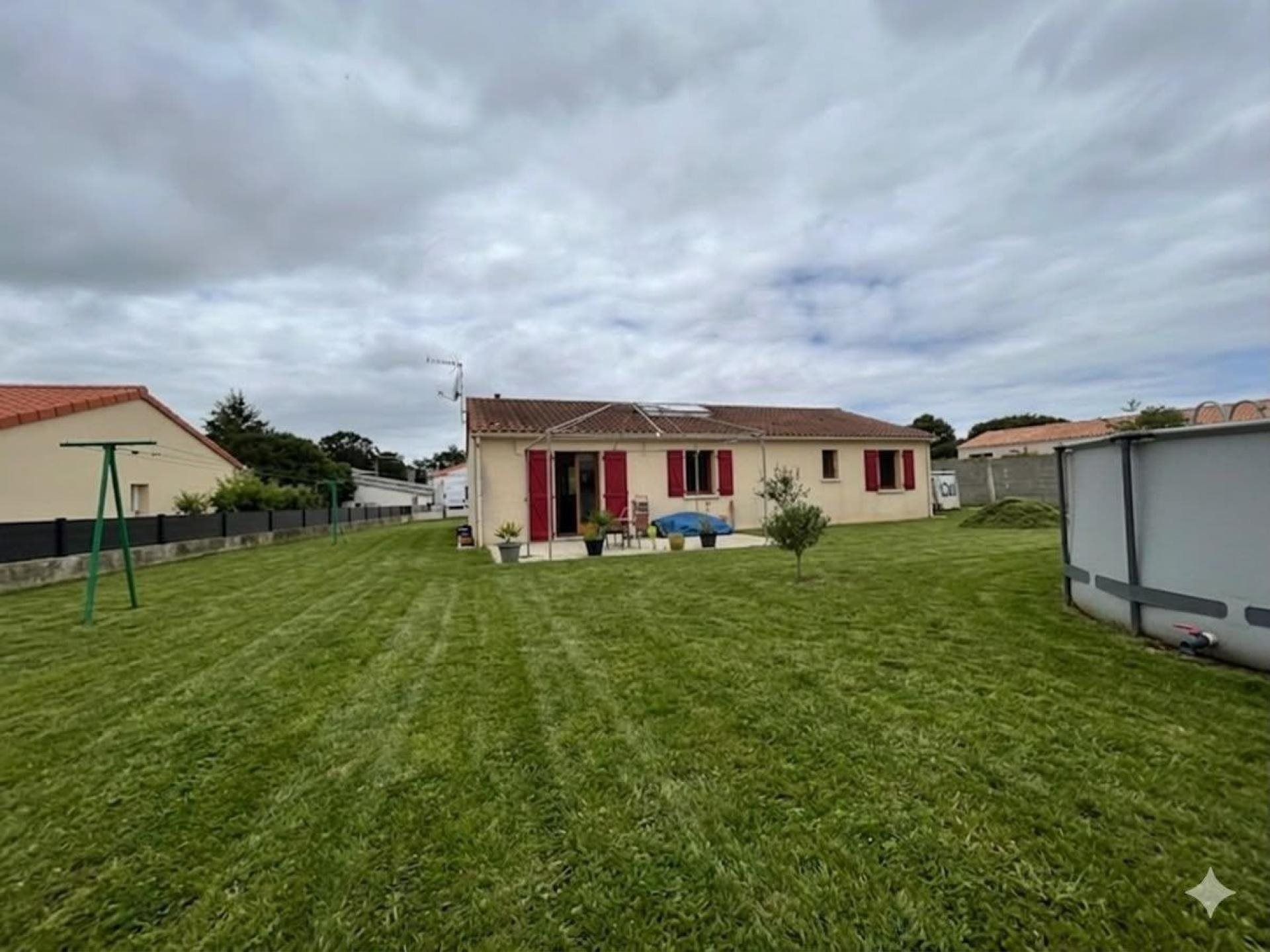 Maison à vendre, 102m², Mauléon