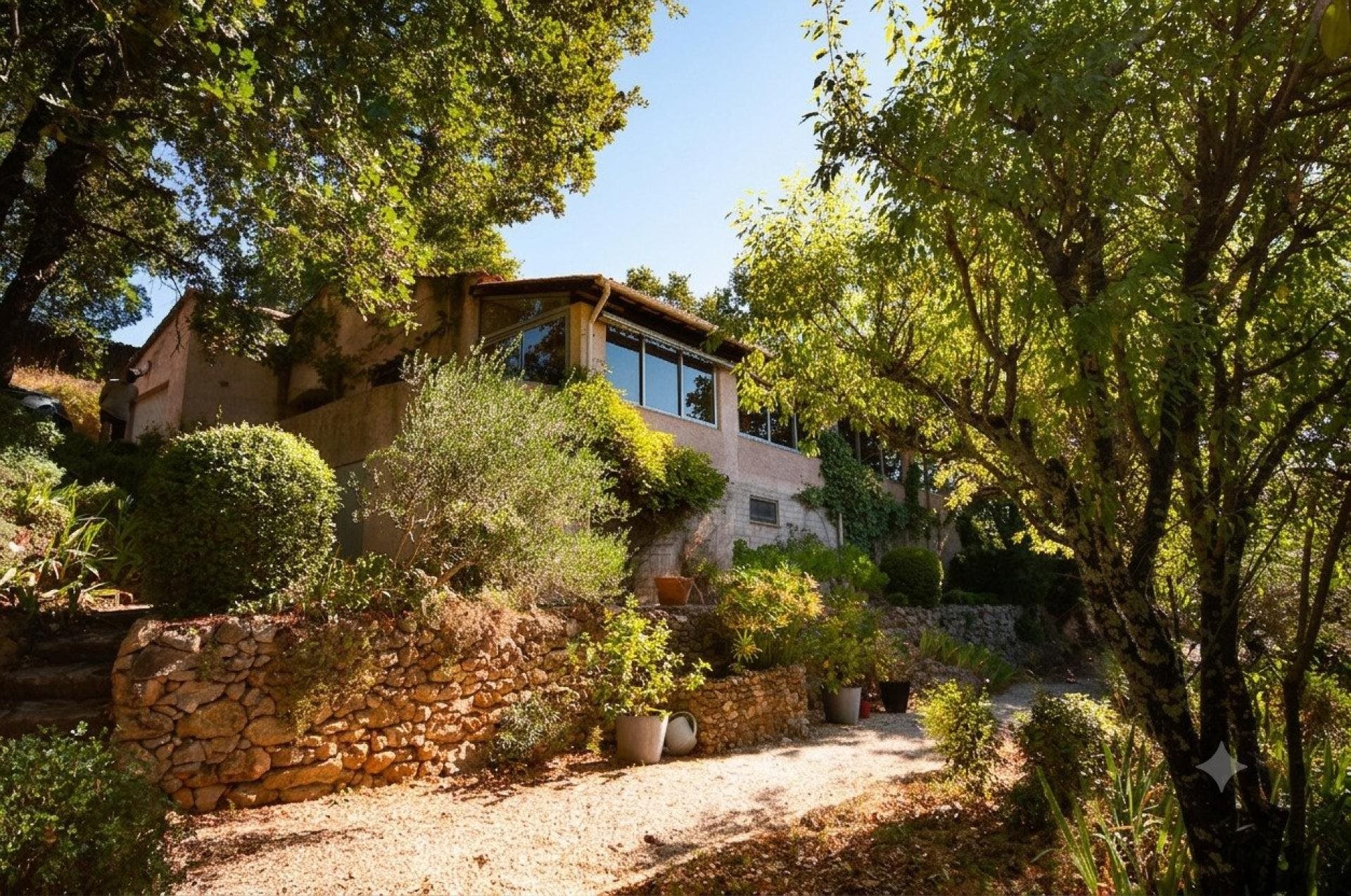 Maison à vendre, 140m², Montfort-sur-Argens