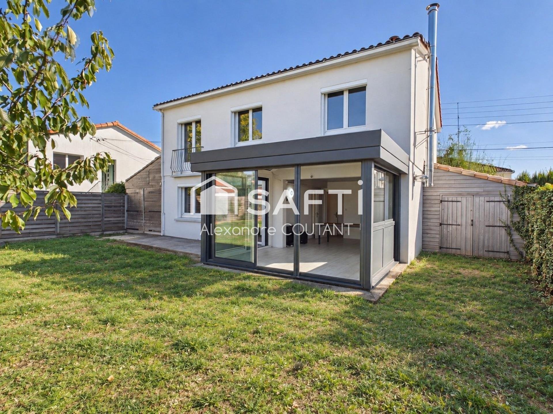 Maison à vendre, 155m², La Roche-sur-Yon