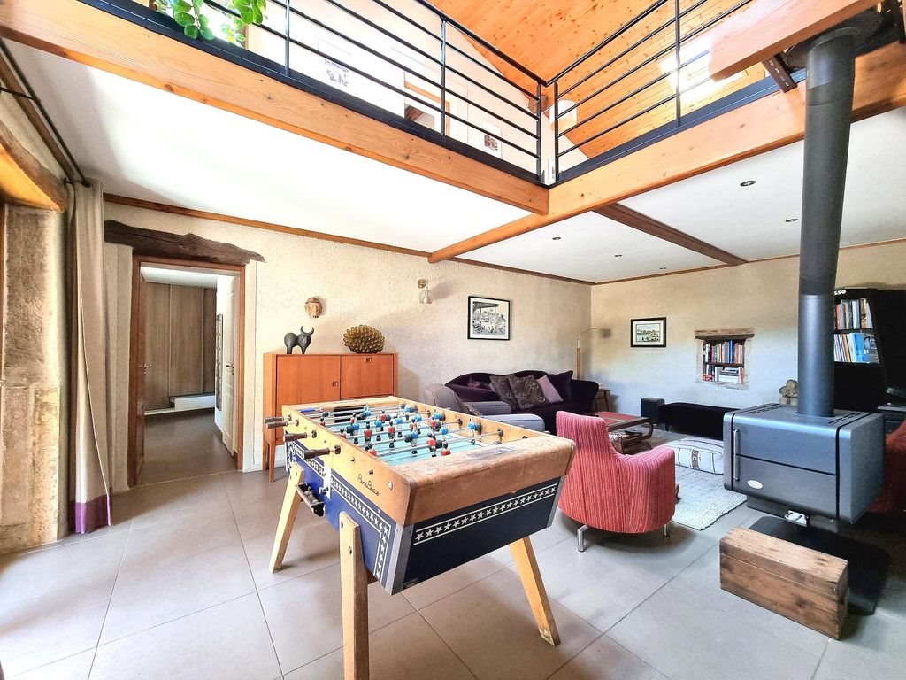 Maison à vendre, 186m², Saint-Genis-les-Ollières