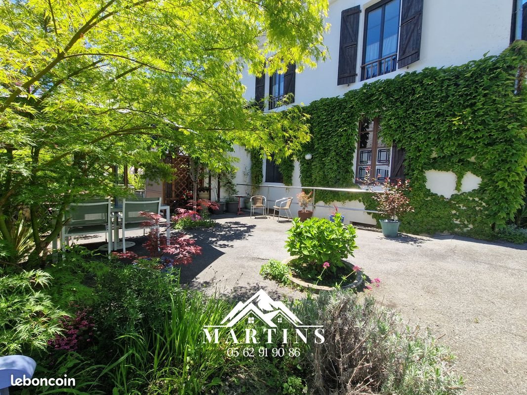 Maison à vendre, 520m², Argelès-Gazost