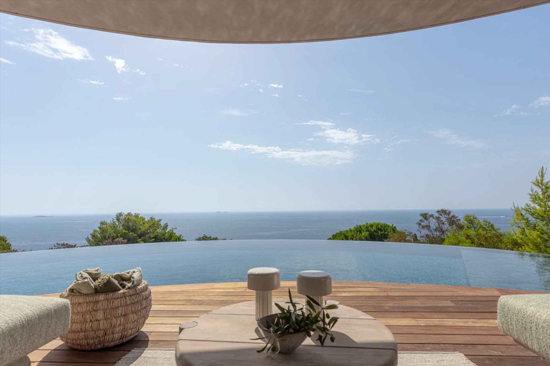 Maison à louer, 350m², Porto-Vecchio