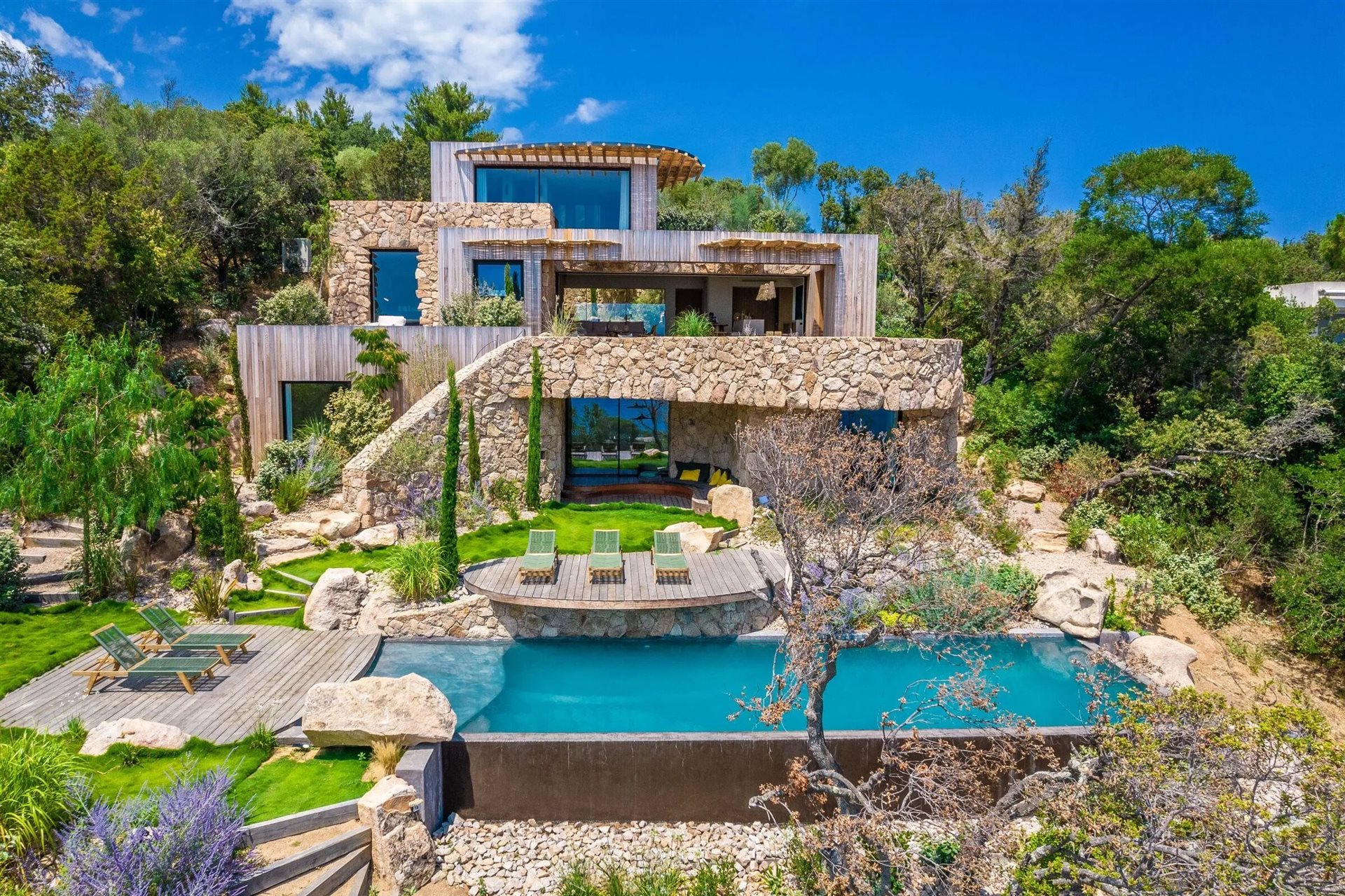 Maison à louer, 226m², Porto-Vecchio