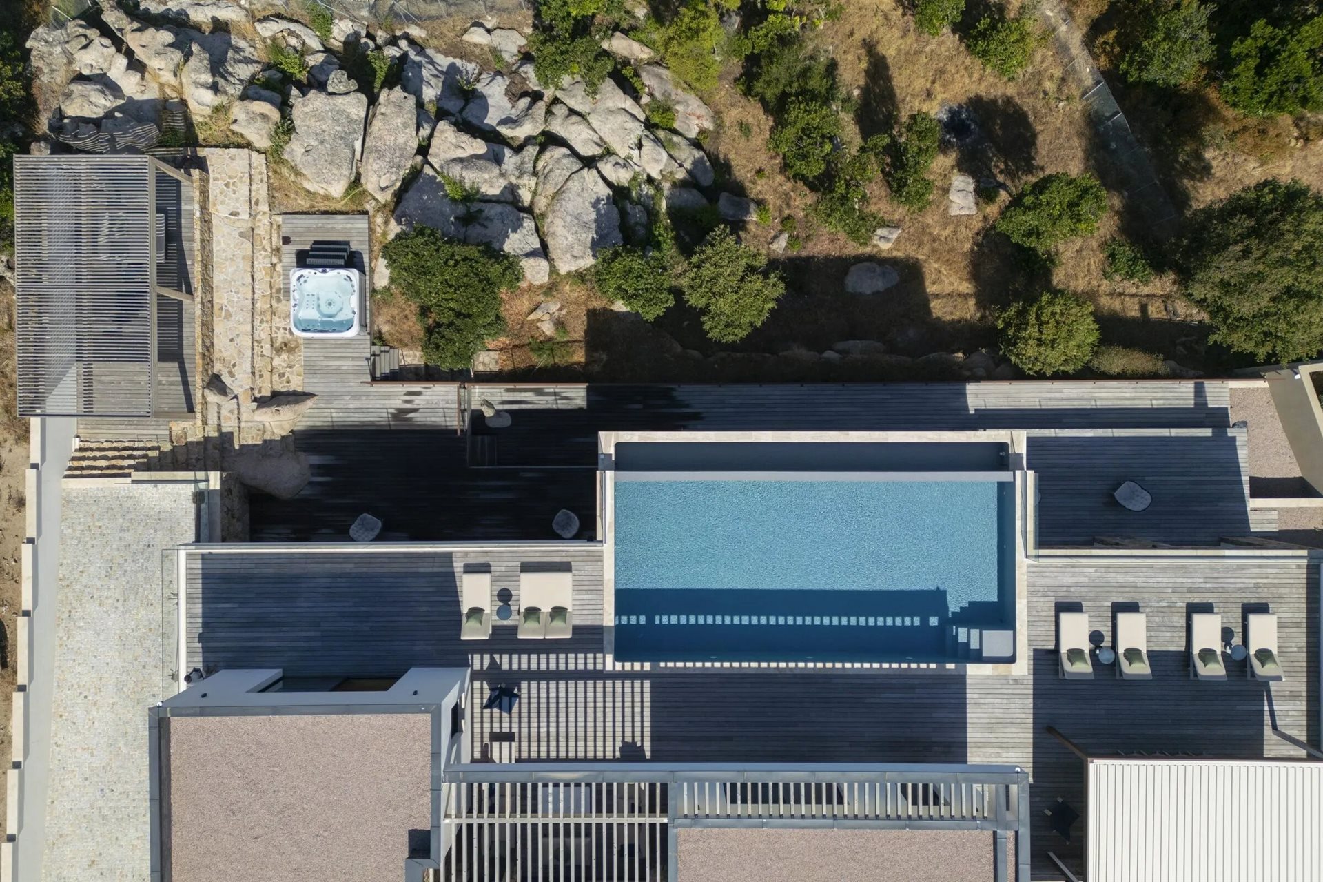 Maison à louer, 560m², Ajaccio