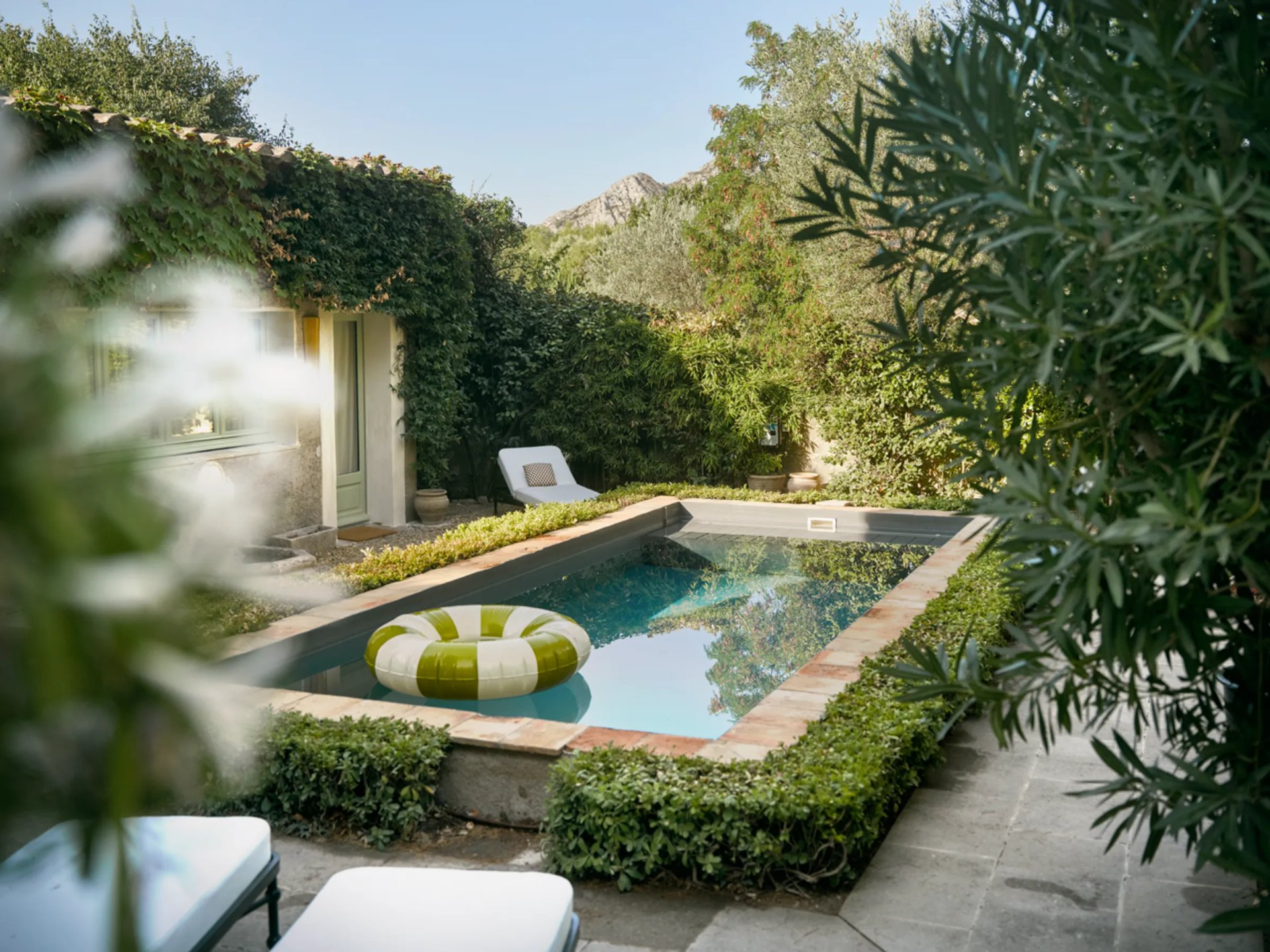 Maison à louer, 335m², Eygalières