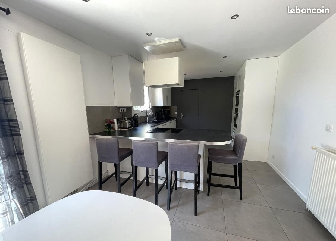 Maison à vendre, 160m², Saint-Pierre-de-Lages