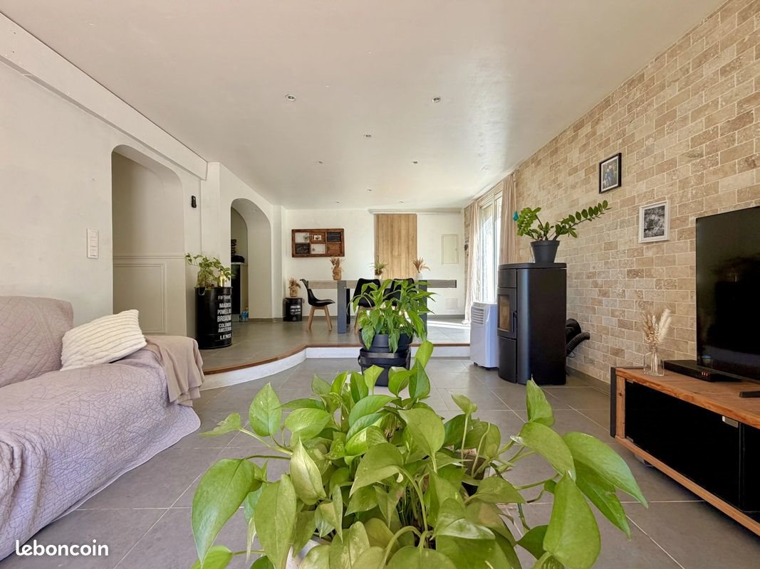 Maison à vendre, 167m², Trans-en-Provence