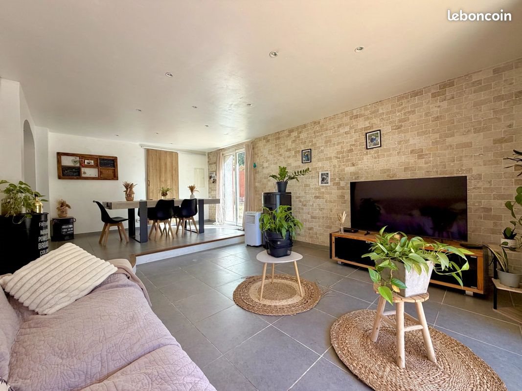 Maison à vendre, 167m², Trans-en-Provence