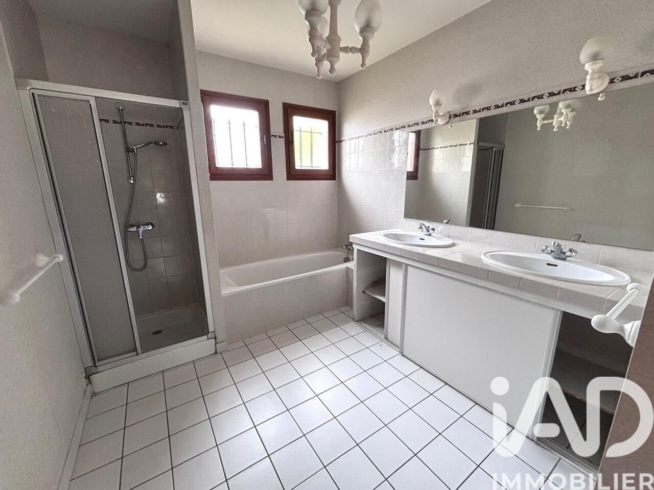 Maison à vendre, 110m², Saintes
